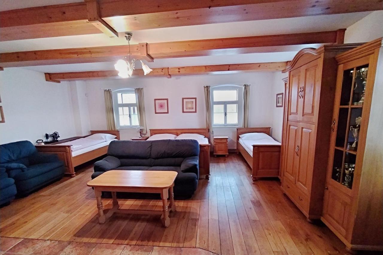 Penzion Kovarna Bukvice Luaran gambar