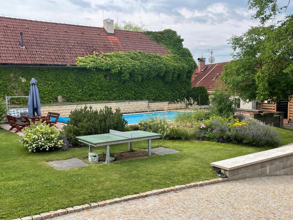Penzion Kovarna Bukvice Luaran gambar